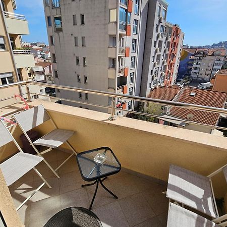 Apartman Morski Biser Lejlighed Budva Eksteriør billede