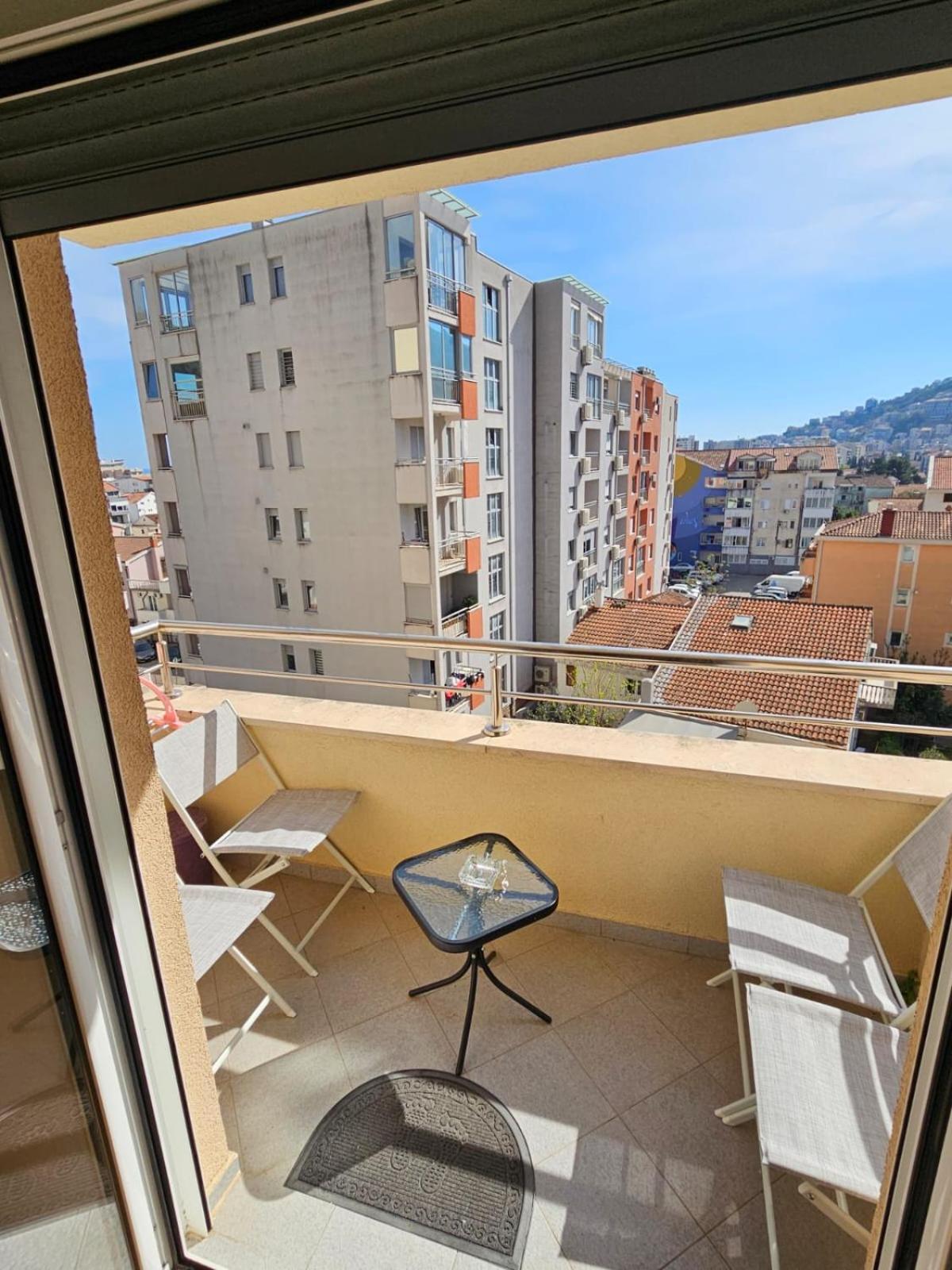 Apartman Morski Biser Lejlighed Budva Eksteriør billede