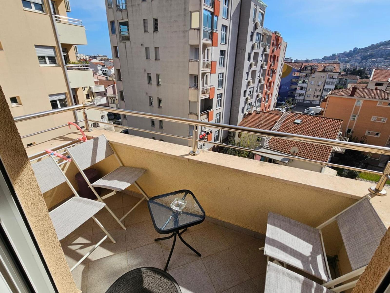 Apartman Morski Biser Lejlighed Budva Eksteriør billede